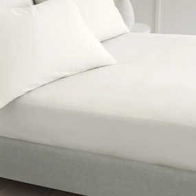 Kremowe prześcieradło z perkalu bawełnianego z gumką 90x190 cm Cotton Percale – Bianca