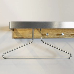 Metalowy wieszak ścienny w kolorze naturalno-srebrnym Noa – Spinder Design