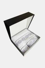 Podarunkowy zestaw ręczników VITA, 3 szt Biały / lila haft