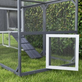 PawHut Kurnik z wybiegiem dla 3-4 kur, 3-częściowe gniazdo, 1,9 m² powierzchni, drewno jodłowe, szary