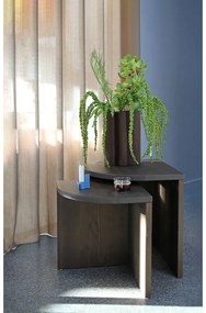 Ciemnobrązowe stoliki zestaw z litego drewna sosnowego 2 szt. Combine – Karup Design