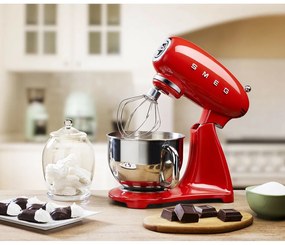 Czerwony robot kuchenny 50's Retro Style – SMEG