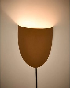 Kinkiet do kontaktu w kolorze terakoty Nibla – Kave Home