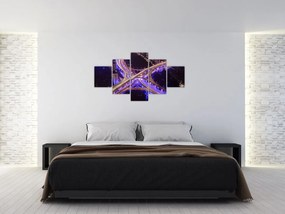 Obraz dużego skrzyżowania w nocy (125x70 cm)
