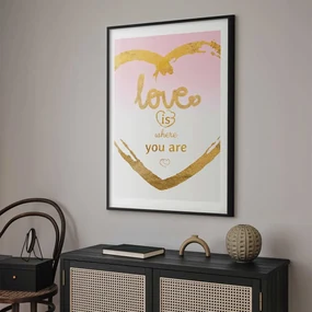 Plakat Love Is 29,7x42 cm z ramą czarną z marginesem ARTGEIST B