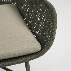 Zielony fotel ogrodowy Kave Home Abeli